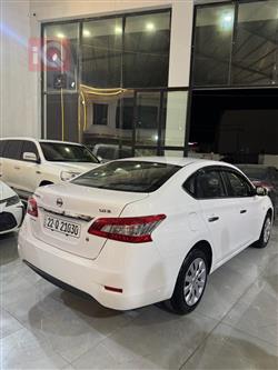 نيسان سنترا